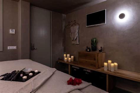 Spa Massage Room Rochari Hotel