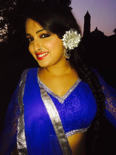 bhojpuri actress amrapali dubey age wiki bio height weight