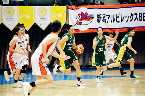 japan  speed  size   womens basketball   heights   york times