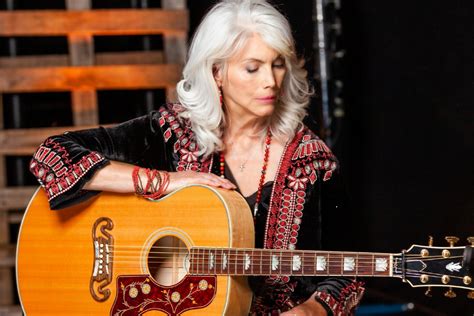 emmylou harris  outlaw country cruise
