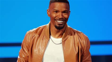 jamie foxx credits god for ‘finally startin to feel better following