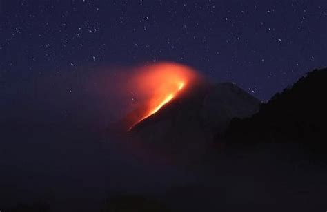 Lava Streams From Indonesias Mount Merapi In New Eruption The New