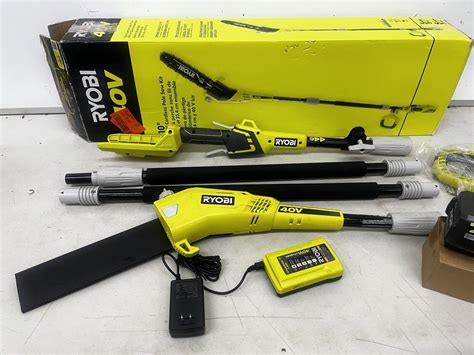 Ryobi Ry40560 10 In 40 Volt Lithium Ion Cordless Battery Pole Saw Kit