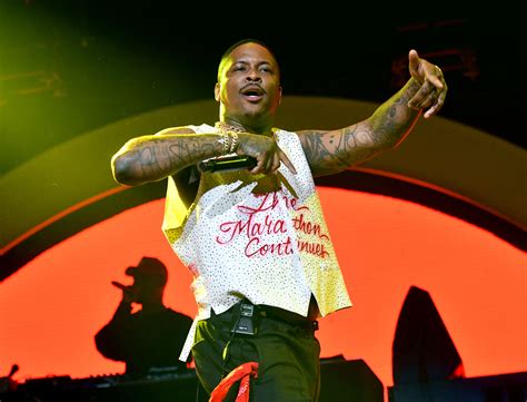 rapper yg arrested  robbery  la home raid  days  hes supposed  perform
