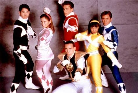 mighty morphin power rangers the movie a close textual analysis den of geek