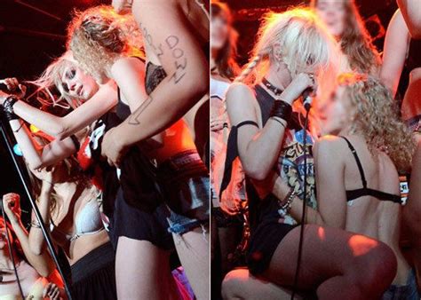 Taylor Momsen Gets Raunchy In Barcelona With Topless Fans