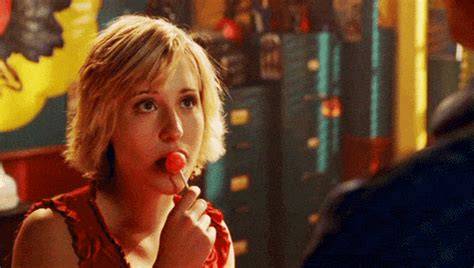 ot smallville actress allison mack exposed as a sex cult recruiter xtina red