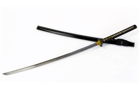 Longsword Vs Katana Choosing The Right Blade For You