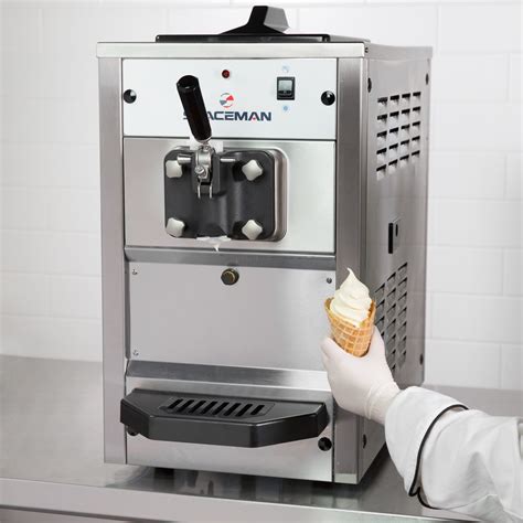 spaceman  soft serve ice cream machine   hopper
