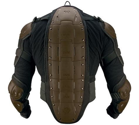 ixs assault series jacket reviews comparisons specs mountain bike body armor vital mtb