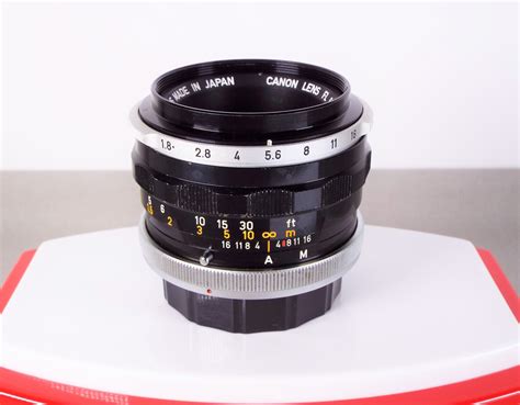 classic canon fl mm  lens   strong