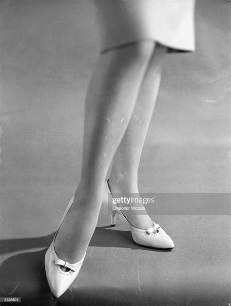 nylon stockings and court shoes photo d actualité getty images