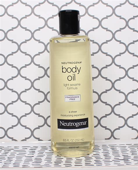give your skin a moment of sensuality with neutrogena body oil love