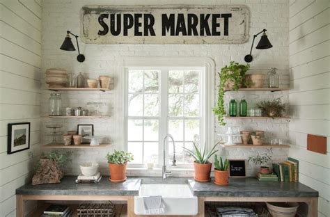 Inside Chip And Joanna Gaines Stylish Addition To Their Waco Farmhouse