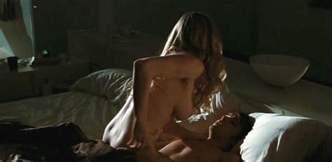 Amanda Seyfried Lesbian Chloe Video With Julianne Moore Nude
