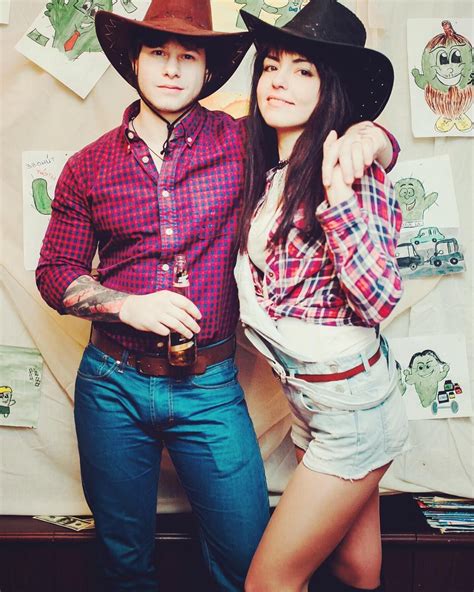 Simple Halloween Costumes For Couples Popsugar Smart Living 80s