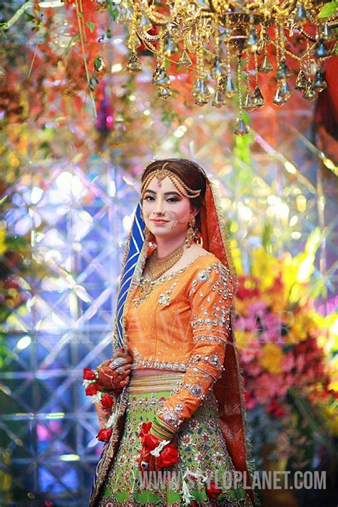 latest top best bridal mehndi dresses designs collection 2020 latest