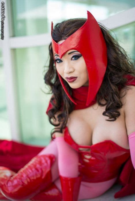Scarlet Witch Hot