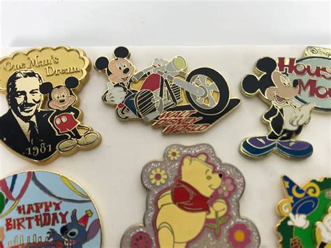 collection  walt disney disneyland pins trading pins