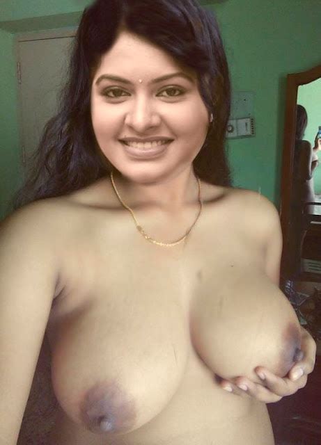 vijay tv actress boobs rachitha rachu topless sexy nude nipple selfie pic bollywood x