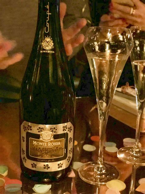 italian sparkling wine italian sparkling wine champagne bottle