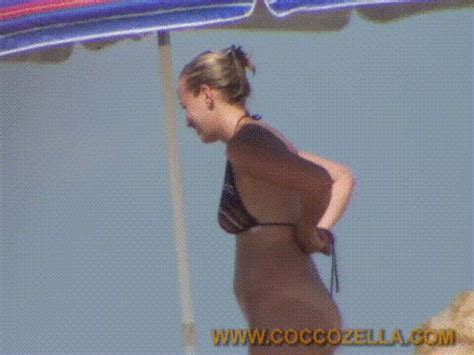 coccozella videos nude people enjoying in public beachs page 24