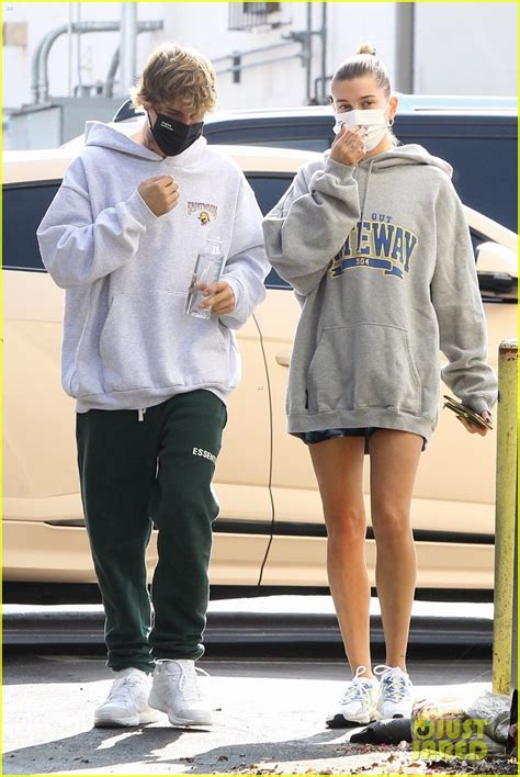 Justin And Hailey Bieber S Masks Cost Just 1 20 And Celebs