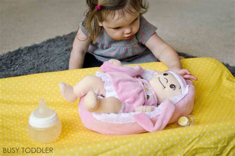 tips  pretend play  toddlers busy toddler