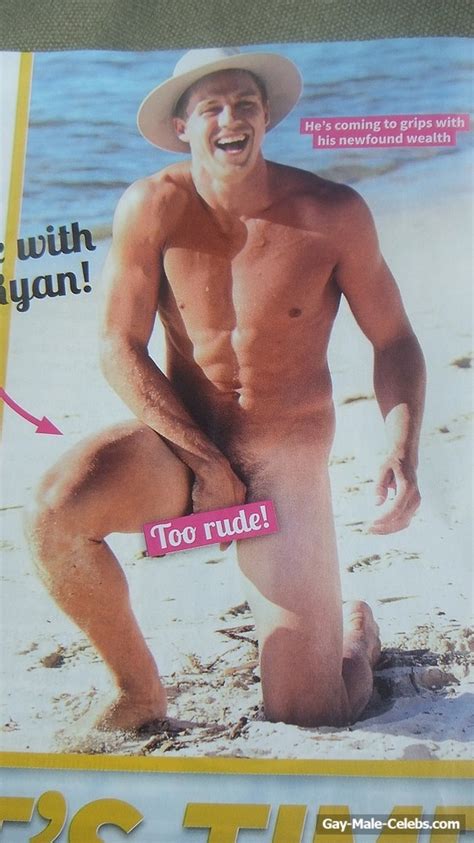ryan ginns caught by paparazzi totally nude on the beach gay male