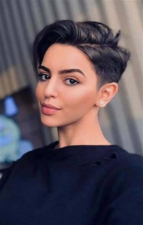 girls with short hair are not only cute but also cool fashionsum
