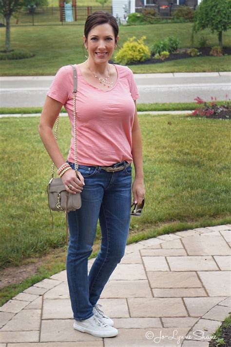 Fashion Over 40 Daily Mom Style 06 10 15