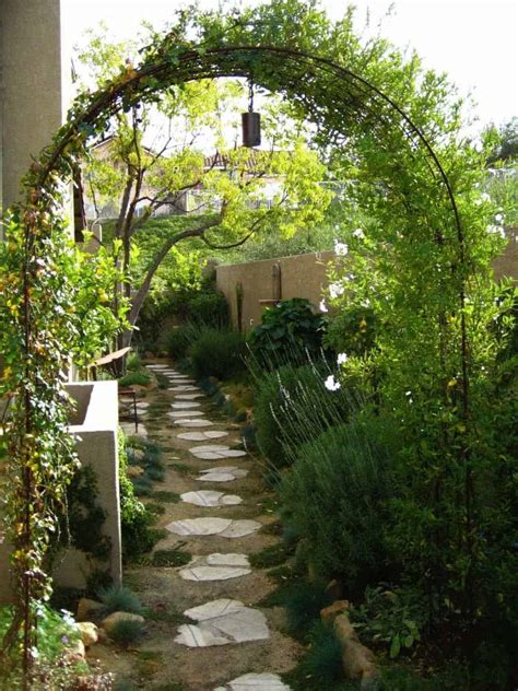 brilliant ideas  stone pathways   garden