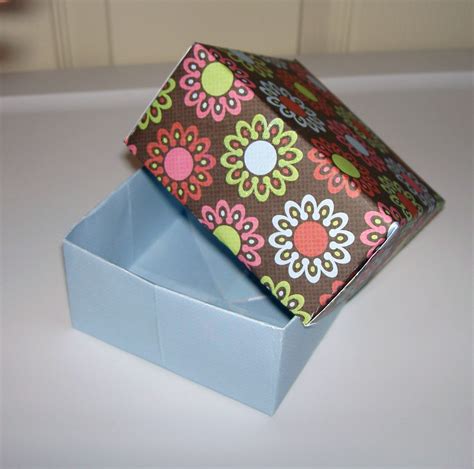 christensen crafts       paper box