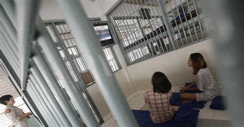 Thailand Separates Lgbtq Inmates Considers Segregated Prison