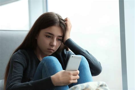 covid   affecting teens mental health council  recovery
