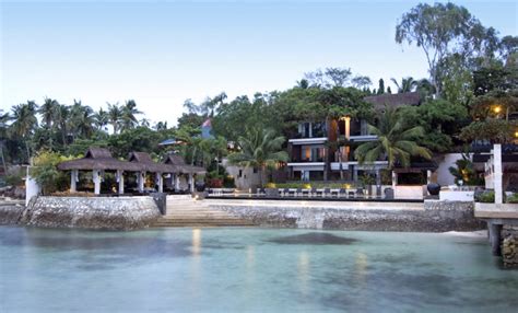 abaca boutique resort spa cebu garners travelers choice  awards