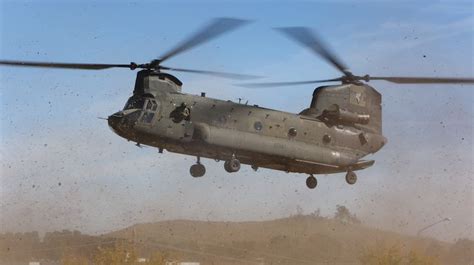army delivers d model chinook to the australian war