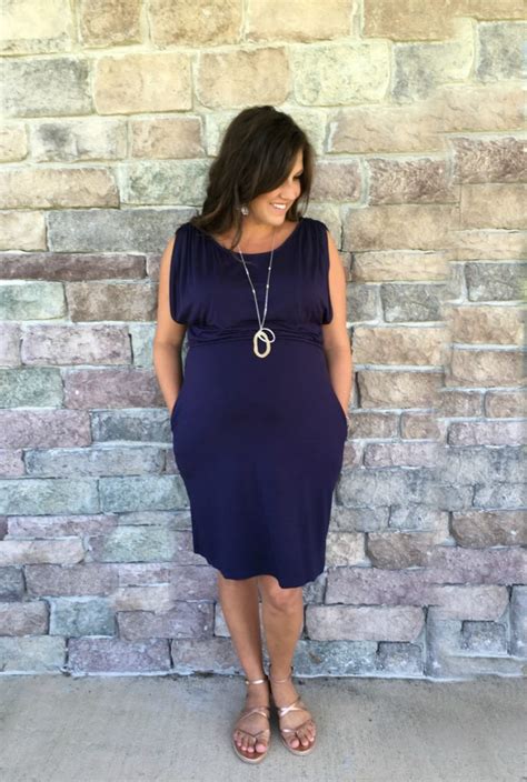 what i wore real mom style date night navy blue maternity dress