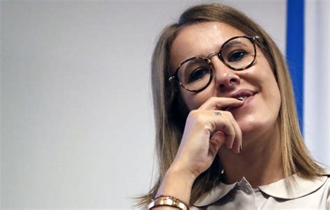 Blogger And Ex Presidential Candidate Ksenia Sobchak Flees To Lithuania