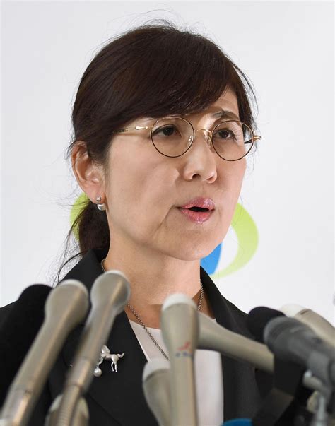 inada makes resignation official kishida to pick up defense portfolio