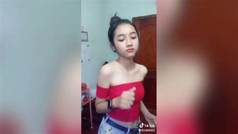 Popular Tik Tok Khmer Dance Cute Cute Bek Sloy 9 Youtube