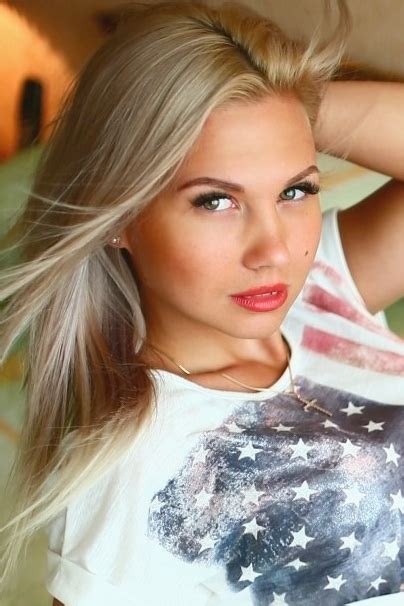 Ukrainian Single Girl Bride Evgeniya Eyes 24 Years Old