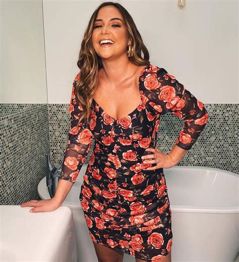jacqueline jossa cant wait to get into bed with husband dan as she