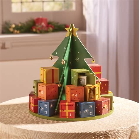 christmas gifts   tree advent calendar signals