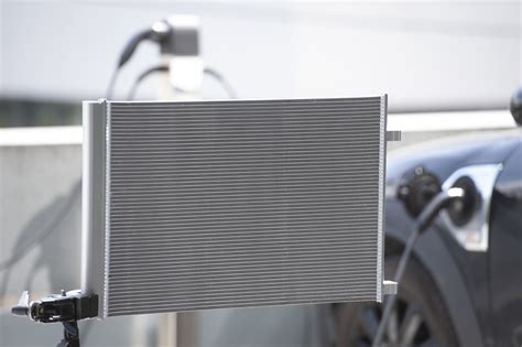 condenser  mahle paves    faster charging  electric vehicles