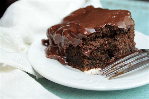 teaspoon   pinch buttermilk chocolate sheet cake