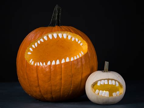 easy pumpkin carving  decorating ideas