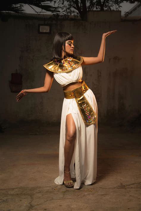 [self] Casual Cleopatra Cosplay Cosplay