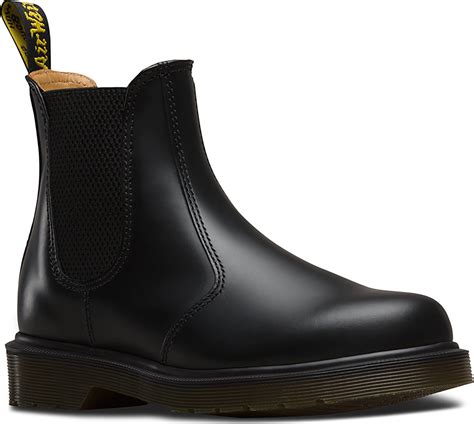 dr martens  smooth chelsea boots unisex altitude sports