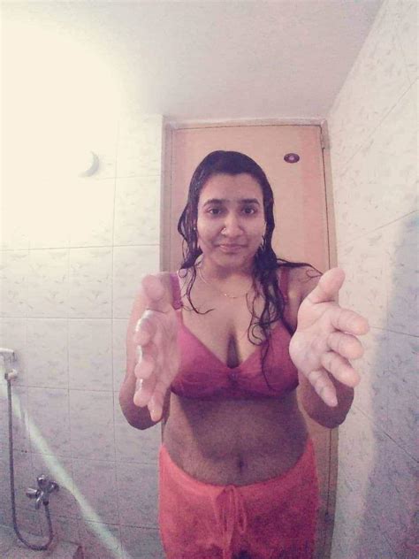Bangladeshi Sexy Chubby Girl Leaked Nude Pics Desi New